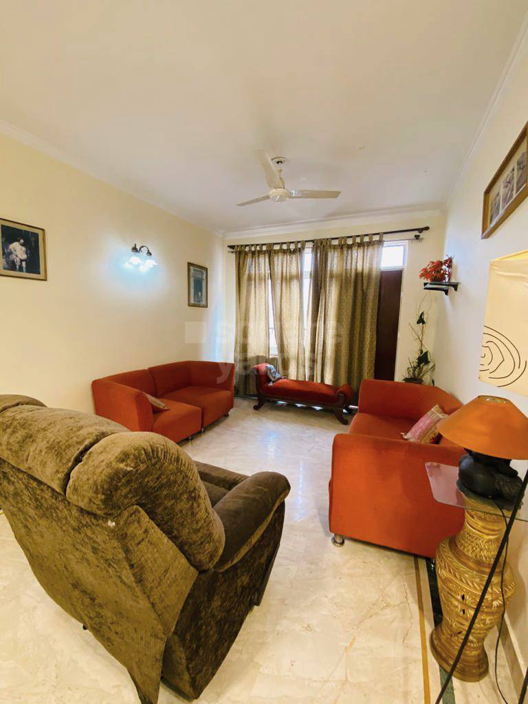 Rental 3 Bedroom 1800 Sq.Ft. Apartment in Suncity Essel Tower, Sector