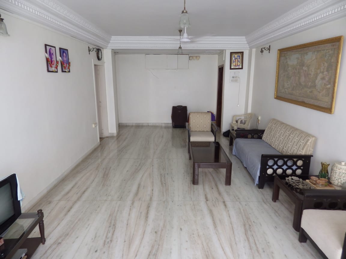 Resale 4 Bedroom 2000 Sq.Ft. Apartment in Sagar Mahal, Walkeshwar