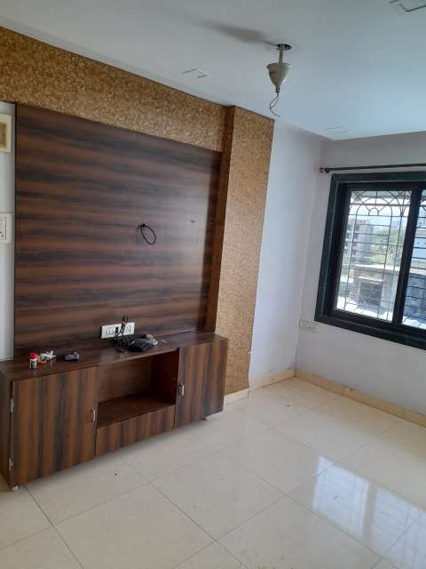 Rental 1 Bedroom 450 Sq.Ft. Apartment In Naupada Thane - 5277169