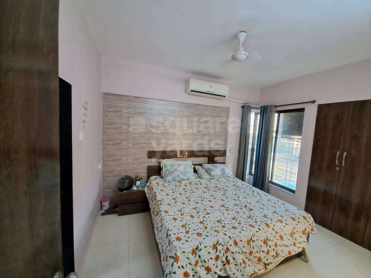 2 BHK Apartment For Resale in Mira Jay Arihant Tower Mira Road Mumbai 5277442