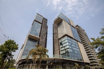  Office Space – Exterior View View at S G Highway - for Rent
