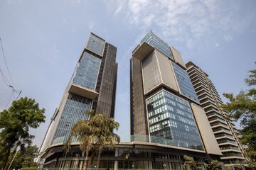  Office Space – Exterior View View at S G Highway - for Rent
