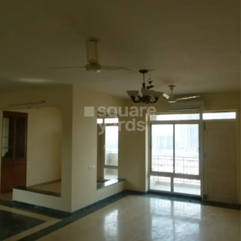 Resale 3 Bedroom 2075 Sq.Ft. Apartment in Bestech Park View City 1