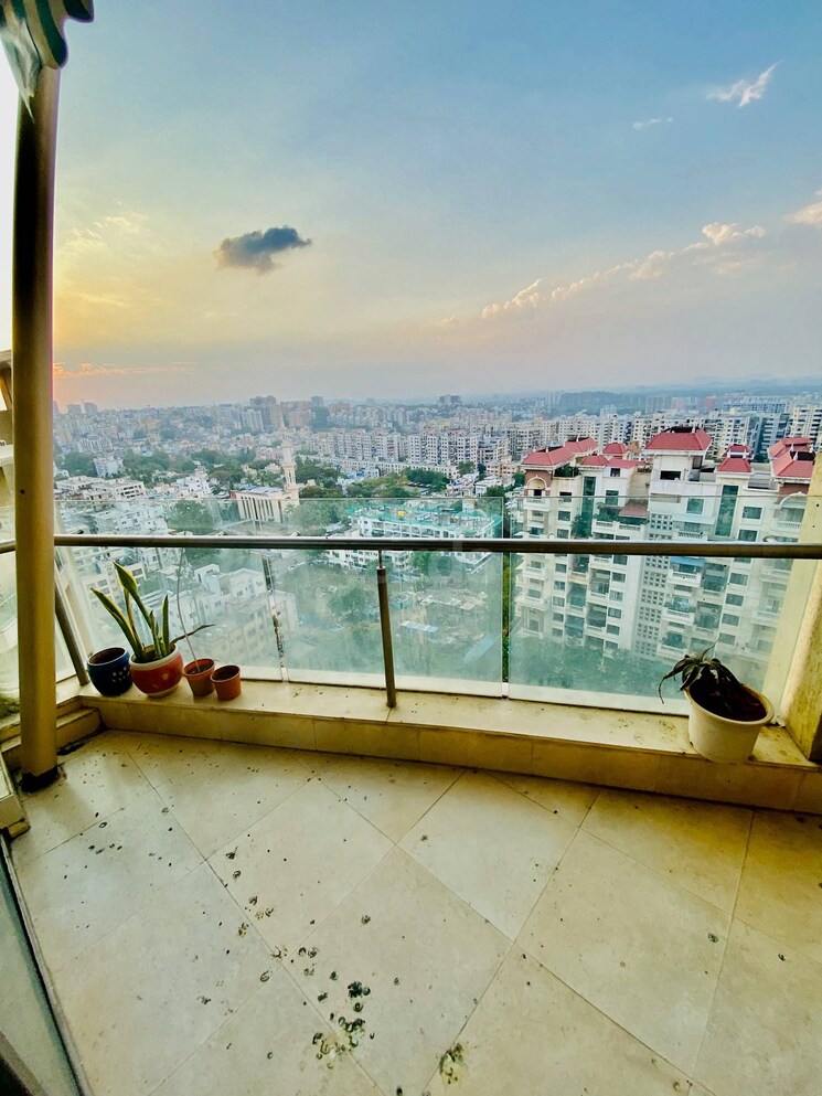 Balcony, kool-homes-solitaire-i 3 Bedroom 1500 Sq.Ft. Apartment In Kondhwa Pune 5282753