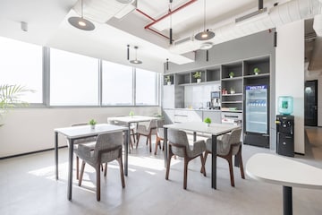   Office Space at Mayur Vihar Phase 1 Extension – for Rent
