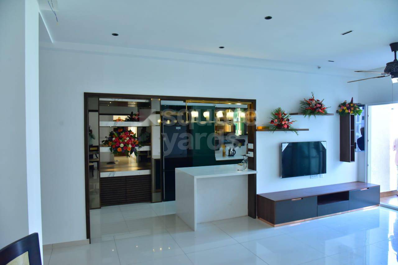 Rental 3 Bedroom 1750 Sq.Ft. Apartment in L&T Raintree Boulevard Phase 2, Hebbal Bangalore 5555199