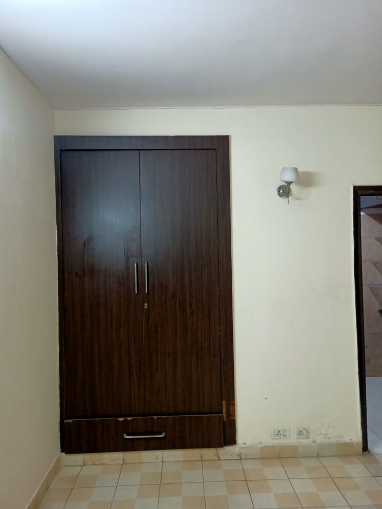 Room, sector 84 3 Bedroom 645 Sq.Ft. Apartment In Sector 84 Faridabad 5286431