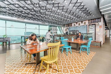  Office Space – Exterior View View at Dlf Phase ii - for Rent