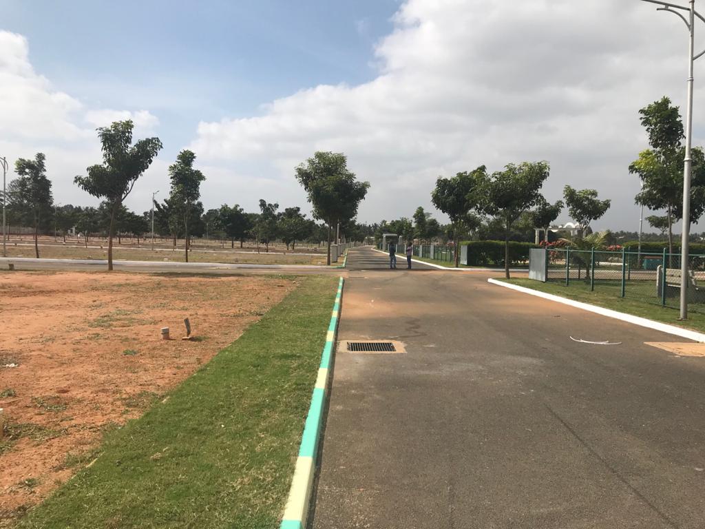 Resale 1200 Sq.Ft. Plot in Whitefield Road Bangalore 5290035