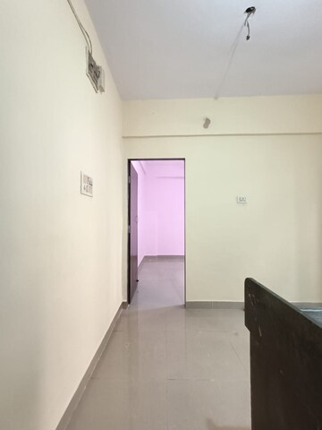 Room in 1 BHK Apartment at Seawoods – for Rent