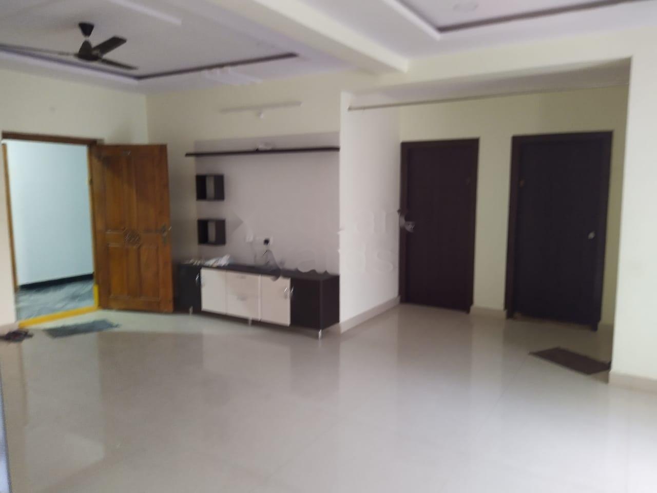 Rental 3 Bedroom 1850 Sq.Ft. Apartment in Madhapur Hyderabad 5673597