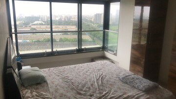 Bedroom in 2 BHK Apartment at Godrej Platinum Mumbai, Vikhroli East – for Rent