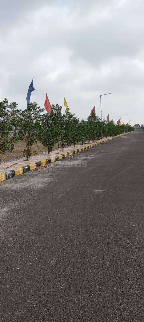 Gated Community And Ready To Construction Villa Plots In Kadthal