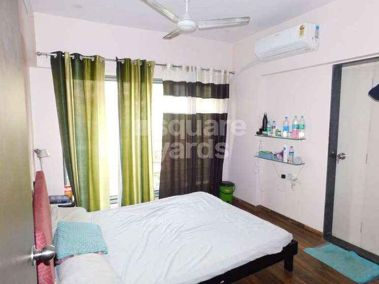 3 Bedroom 900 Sq.Ft. Apartment in Vile Parle East Mumbai
