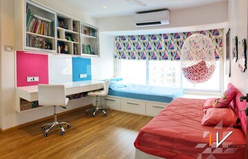 Bedroom in 2 BHK Apartment at Andheri West – for Rent