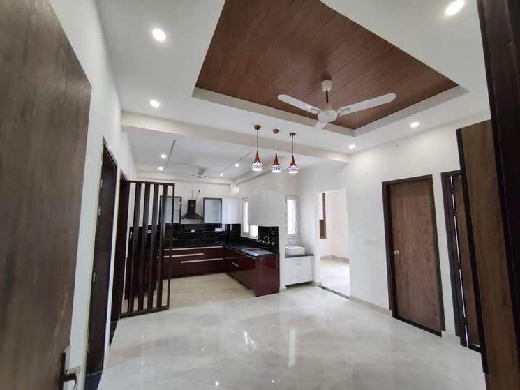 Best 3bhk Flats With Balcony 2100sqr Ft Super Area At Aradhana Garden, Gms Road