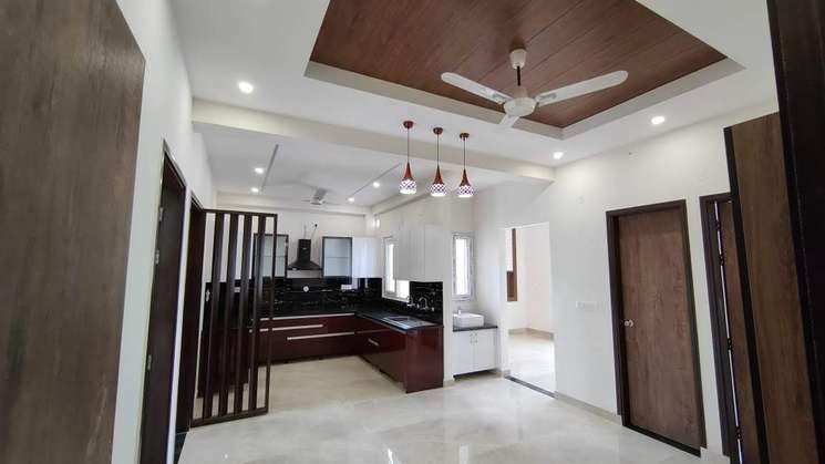 Best 3bhk Flats With Balcony 2100sqr Ft Super Area At Aradhana Garden, Gms Road