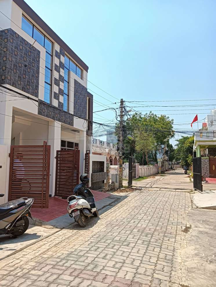 2 Bedroom 1200 Sq.Ft. Independent House in Jankipuram Extension Lucknow