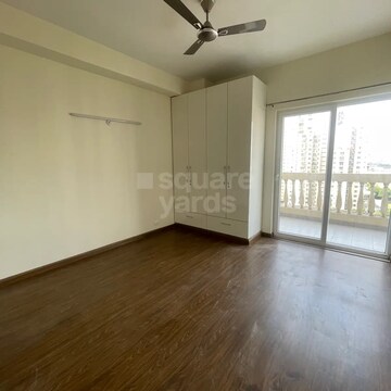 Room in 4 BHK Apartment at BPTP Park Prime, Sector 66 – for Rent