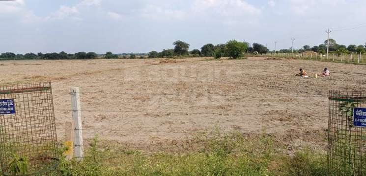 Commercial Land 1 Acre in Bhopani Village Faridabad