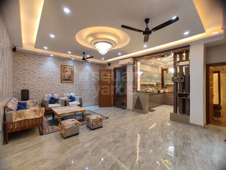 3 Bedroom 1800 Sq.Ft. Builder Floor in Anand Vihar Delhi