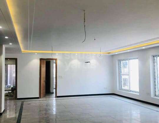 4 Bedroom 2500 Sq.Ft. Builder Floor in Vivek Vihar Delhi