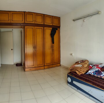 Bedroom in 2.5 BHK Apartment at Parmar Garden, Wanwadi – for Rent