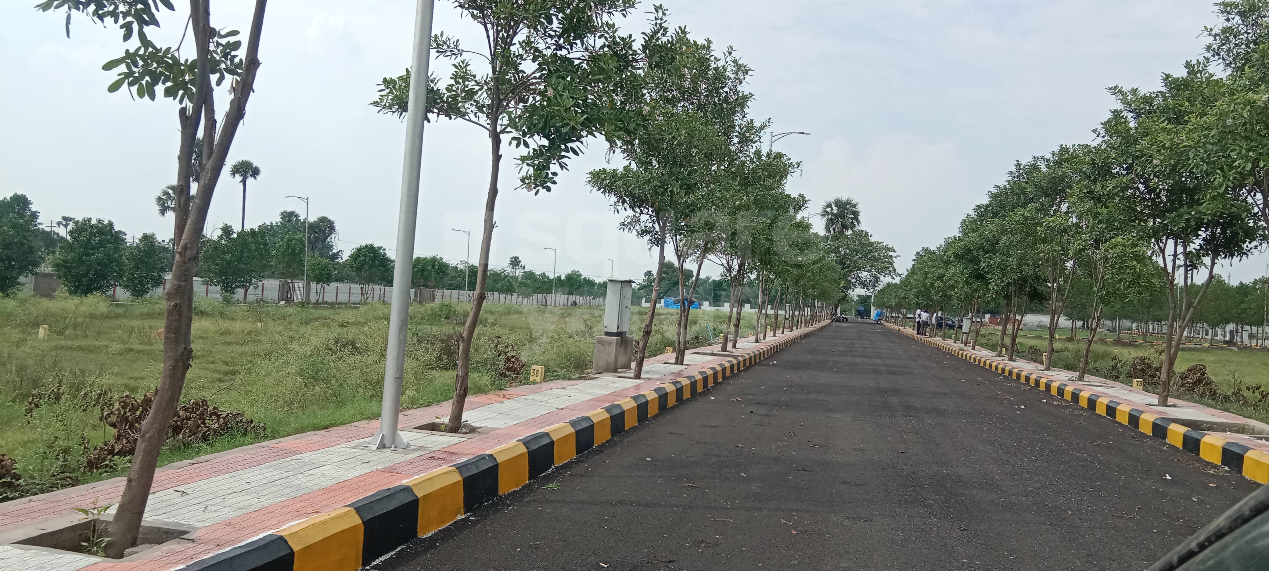 Resale 167 Sq.Yd. Plot In Bn Reddy Nagar Hyderabad - 5327921