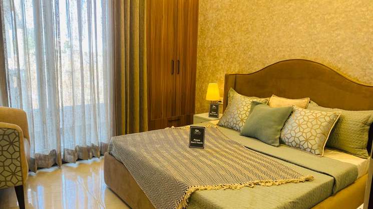 3 Bedroom 120 Sq.Yd. Villa in Chandigarh Ambala Highway Zirakpur