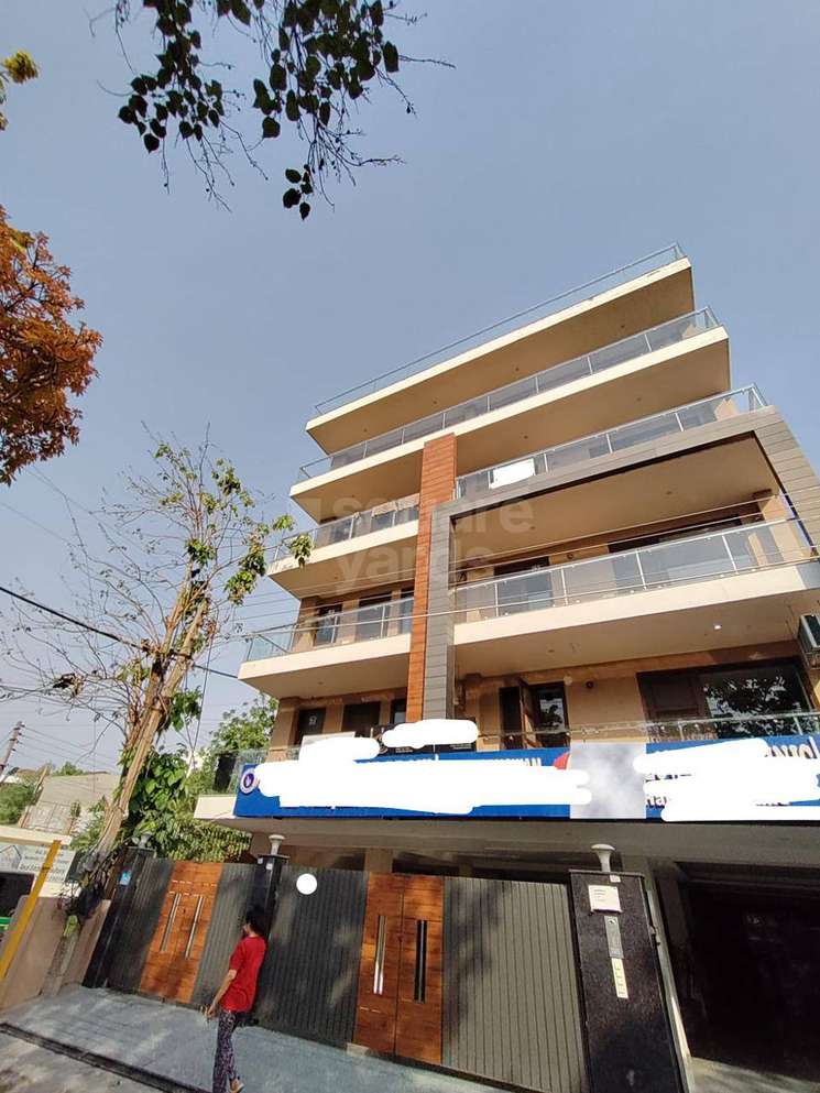 3.5 Bedroom 350 Sq.Yd. Builder Floor in South City 1 Gurgaon