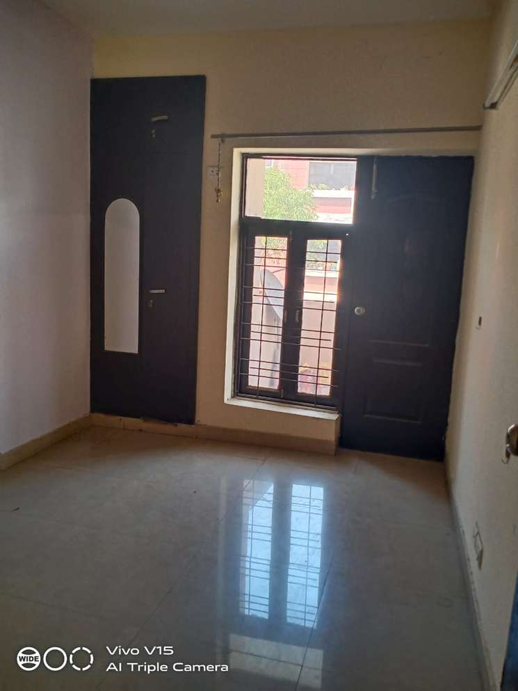 3 Bedroom 1350 Sq.Ft. Builder Floor in Sector 51 Gurgaon