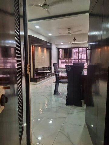 Attached Bathroom in 2 BHK Apartment at Sheffield Towers, Andheri West – for Rent