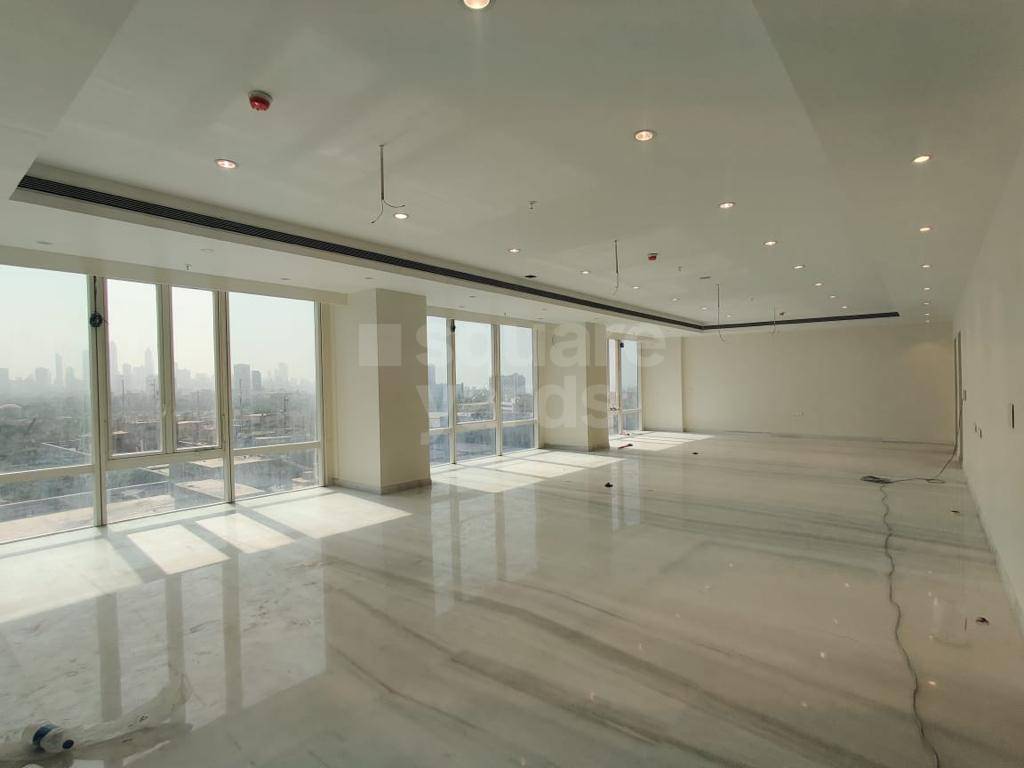 6 BHK + Servant Room Apartment For Sale in Indiabulls Blu