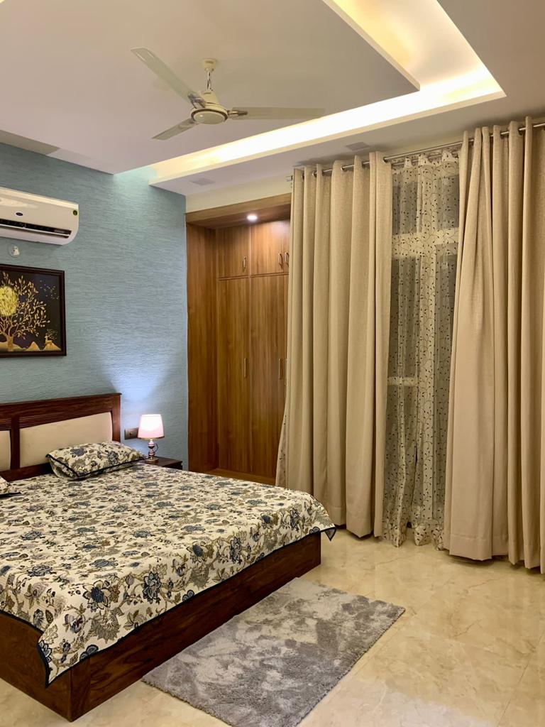 Resale 3 Bedroom 1960 Sq.Ft. Villa in Gandhi Path Jaipur 5341714