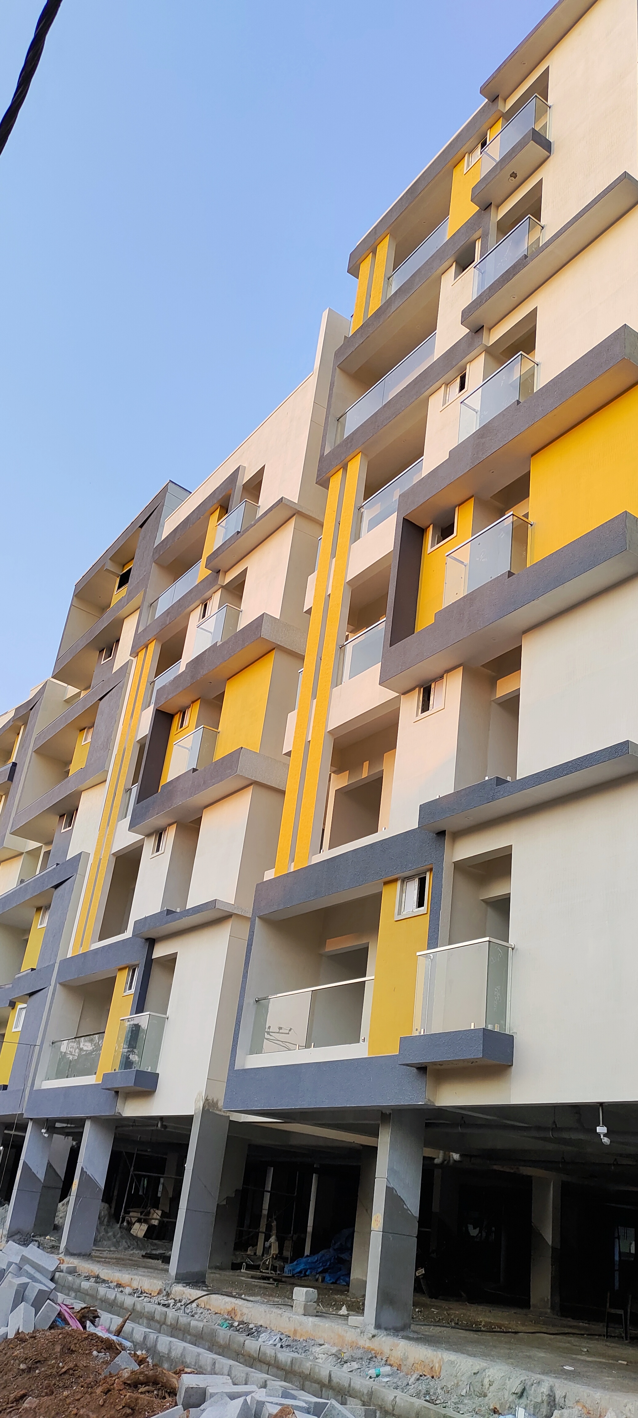 Resale 3 Bedroom 990 Sq.Ft. Villa in Mahendra Sai Padam, Electronic