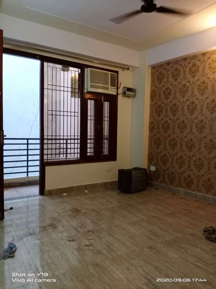 3.5 Bedroom 1600 Sq.Ft. Villa in Noida Extension Greater Noida