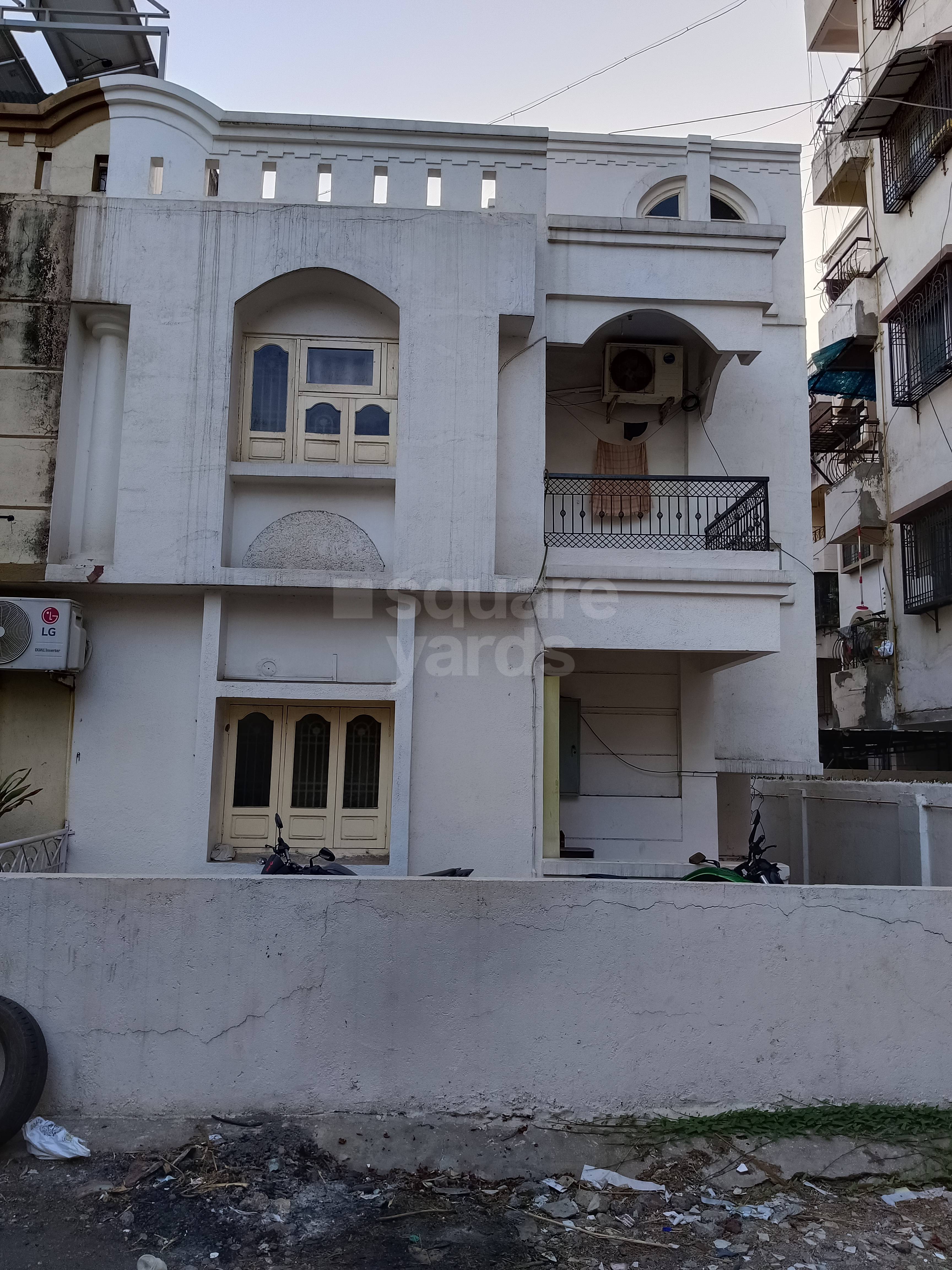 Independent House in Surat Between 1 Crore to 2 Crore 20+ Independent