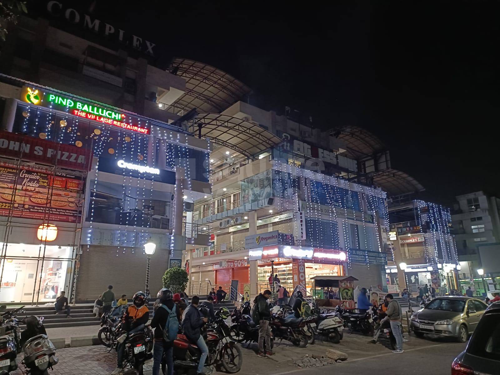 Resale Commercial Shop 440 Sq.Ft. in Pro Satyam Complex, Gn Sector
