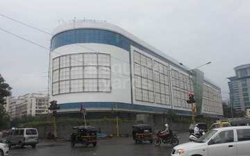 Office Space For Sale in Rustomjee Eaze Zone Mall, Malad West
