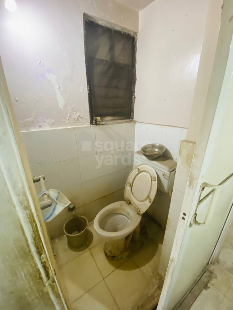 Bathroom, goel-ganga-hill-mist-garden 1 Bedroom 600 Sq.Ft. Apartment In Kondhwa Pune 5349899