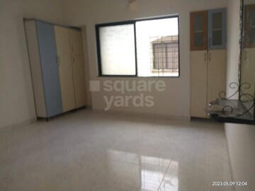 Bedroom in 2 BHK Apartment at Raheja Vistas Phase 1, Nibm – for Rent