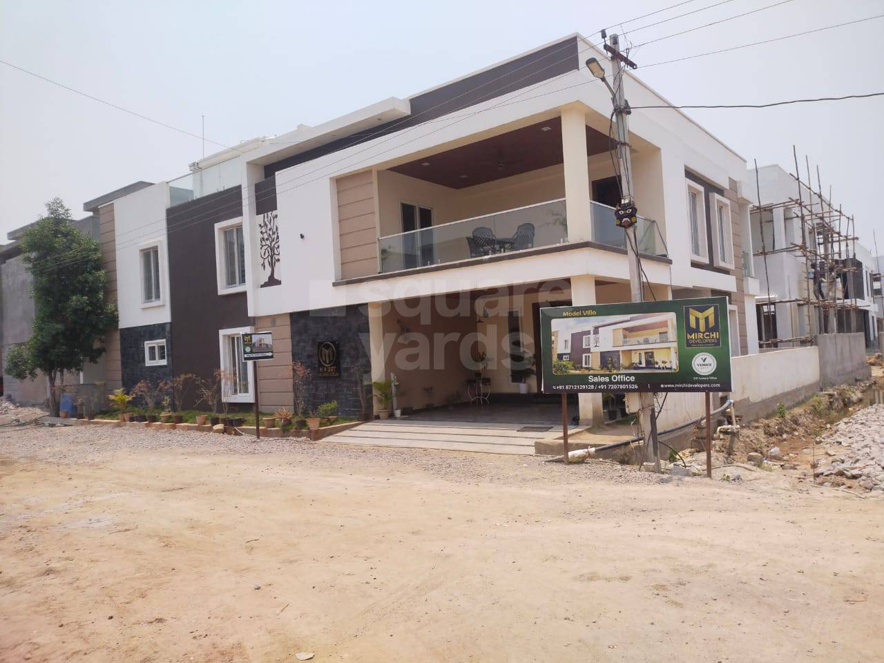 Resale 2 Bedroom 1323 Sq.Ft. Apartment in RSR The Garden View