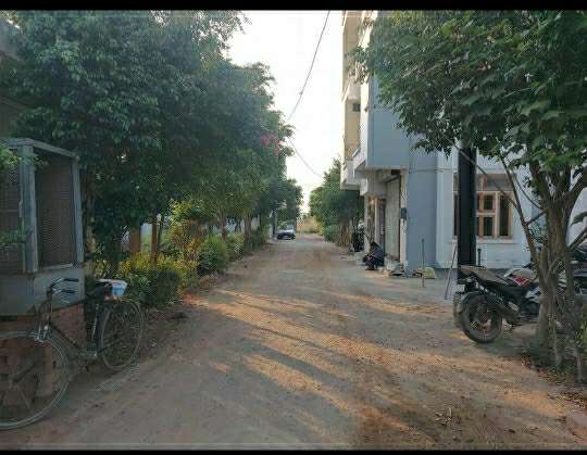 900 Sq.Yd. Plot in Bahlolpur Noida