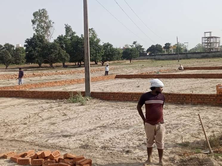 1001 Sq.Ft. Plot in Sultanpur Lucknow
