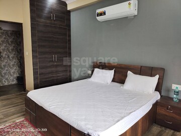Room in  Pg at Airport – for Rent