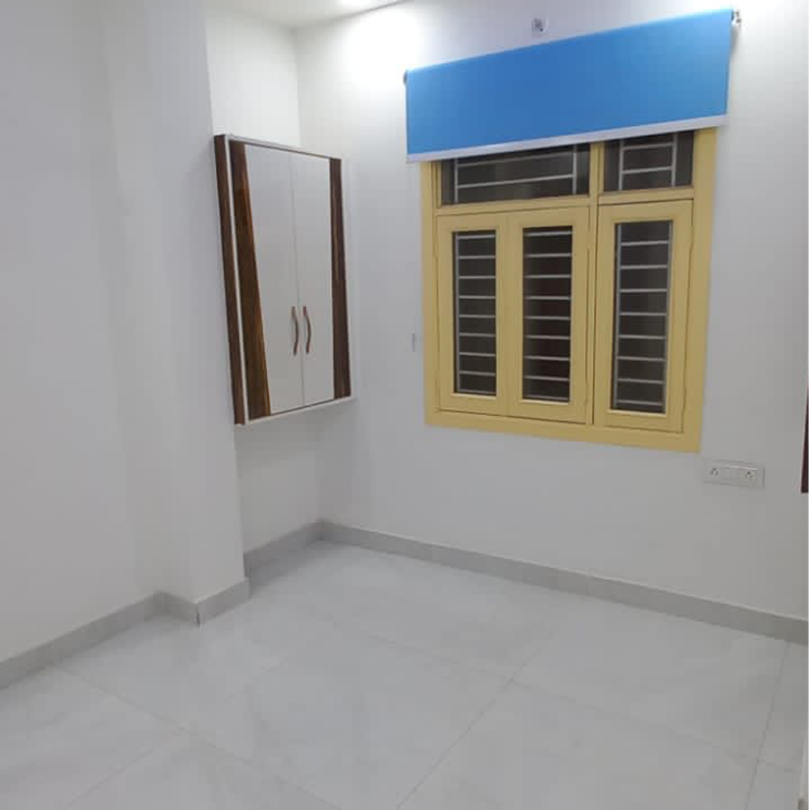 1 Bedroom 450 Sq.Ft. Builder Floor in Dlf Ankur Vihar Ghaziabad