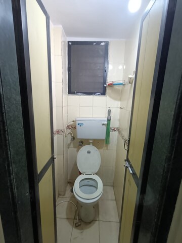 Bathroom in 1 BHK Apartment at Seawoods – for Rent