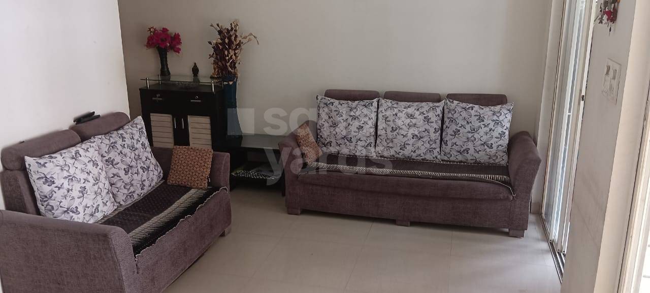 2 BHK + Study Room 1000 Sq.Ft. Apartment in R Euphoria Apartments