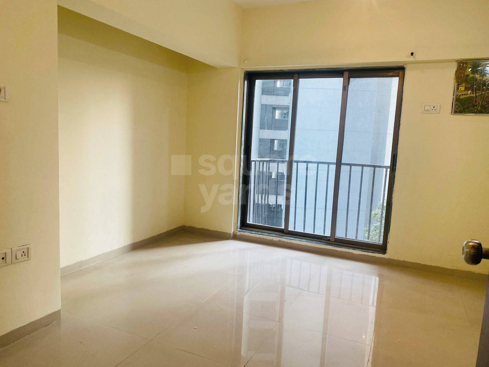 Rental 2.5 Bedroom 850 Sq.Ft. Apartment in Everest World Morning Glory