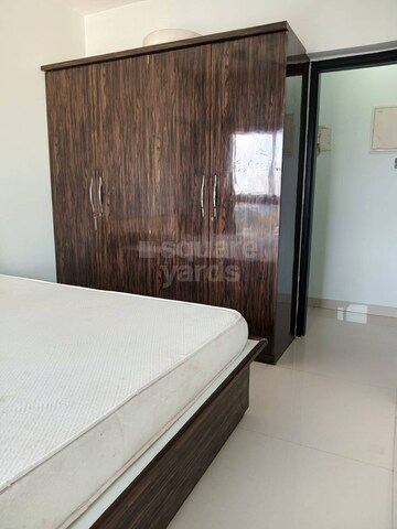 Master Bedroom in 2 BHK Apartment at Veera Desai Road – for Rent